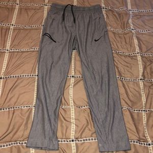Nike Men’s Sweatpants Large